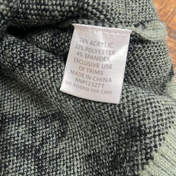 NWT Coquette girl butterfly sweater green with black butterflies dark academia - Picture 6 of 8